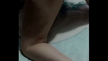 Ngentot Memek Sambil Ngecrot Di Dalem
